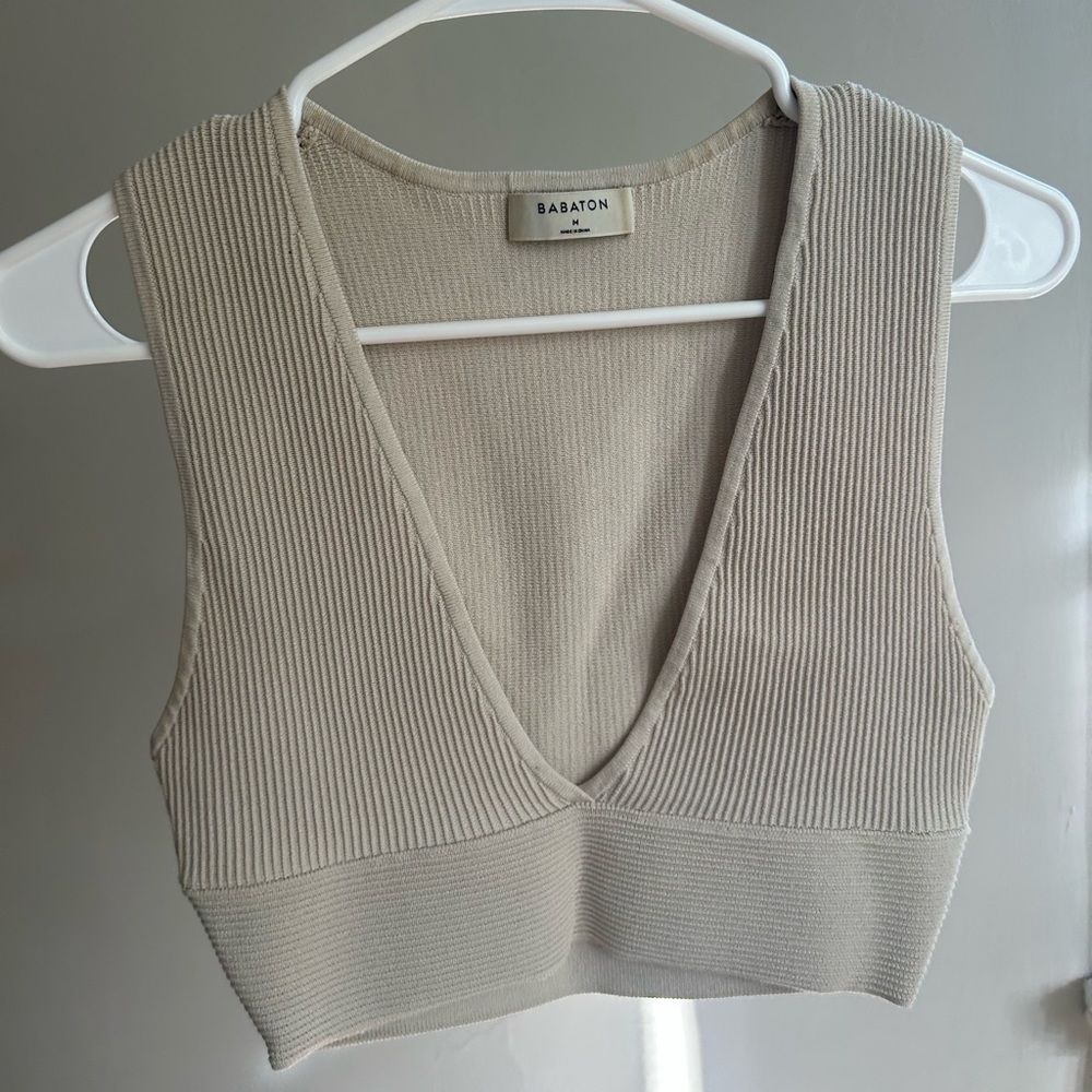 Aritzia babaton sculpt knit tank